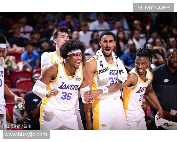 湖人对决76人精彩赛事回顾与分析助你了解比赛全貌 湖人对决76人精彩赛事回顾与分析助你了解比赛全貌